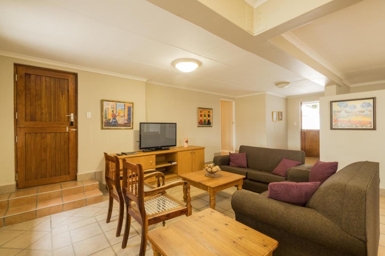 Kouwdouw Guest Farm Villa จอร์จ ภายนอก รูปภาพ